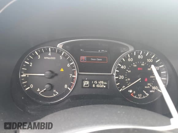 ✅ 2015 Nissan Pathfinder SL • VIN: 5N1AR2MN3FC660810 • Lot: 55645045. Listed on Copart with 115,126 mi. Free auction sales archive from the USA and detailed vehicle history report at DreamBid. Image 9.