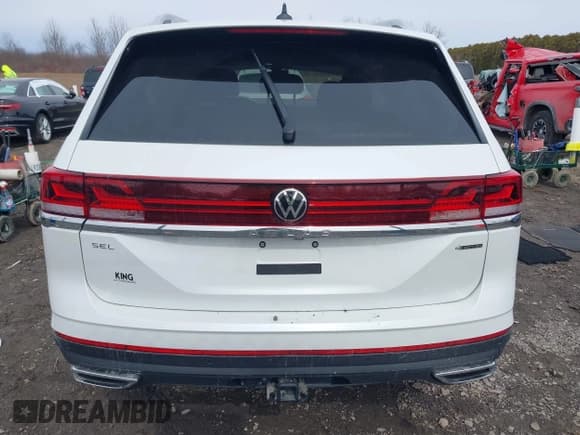 ✅ 2024 Volkswagen Atlas SEL • VIN: 1V2BR2CA6RC530885 • Лот: 41757951. Опубликован ранее на IAAI с пробегом 20 419 миль. Бесплатный доступ к архиву аукционных продаж из США и подробный отчёт об истории автомобиля на DreamBid. Изображение 16.