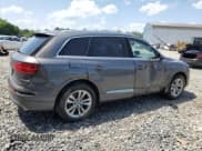 ✅ 2019 Audi Q7 Premium • VIN: WA1AAAF74KD009866 • Lot: 63897575. Wystawiony na Copart z przebiegiem 118 679 mil. Bezpłatny archiwum sprzedaży aukcyjnych z USA i szczegółowy raport historii pojazdu na DreamBid. Zdjęcie 3.