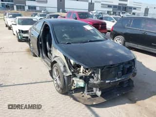 2015 Hyundai Sonata Limited z VIN 5NPE34AB7FH082972, wystawiony jako IAAI lot #43144057 z przebiegiem 209 061 mil mil oraz . Historia ofert i sprzedaży dostępna na DreamBid. Obrazek 1.