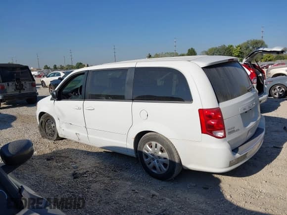 ✅ 2017 Dodge Grand Caravan SE • VIN: 2C4RDGBG2HR612880 • Lot: 43218794. Wystawiony na IAAI z przebiegiem 132 005 mil. Bezpłatny archiwum sprzedaży aukcyjnych z USA i szczegółowy raport historii pojazdu na DreamBid. Zdjęcie 14.