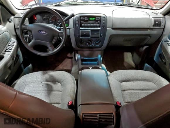 ✅ 2002 Ford Explorer XLS • VIN: 1FMZU72E12ZA34049 • Lot: 94754535. Listed on Copart with 123,611 mi. Free auction sales archive from the USA and detailed vehicle history report at DreamBid. Image 8.