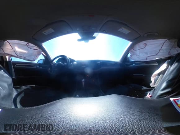 ✅ 2019 Volkswagen Atlas SE • VIN: 1V2UR2CA9KC556024 • Lot: 41826143. Listed on IAAI with 111,982 mi. Free auction sales archive from the USA and detailed vehicle history report at DreamBid. Image 18.