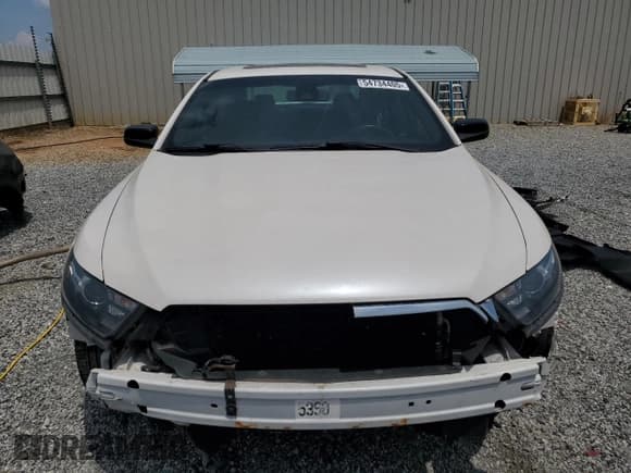 ✅ 2018 Ford Taurus SHO • VIN: 1FAHP2KT6JG107120 • Lot: 54734405. Listed on Copart with 55,800 mi. Free auction sales archive from the USA and detailed vehicle history report at DreamBid. Image 5.