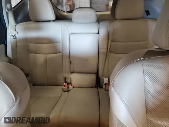 ✅ 2016 Nissan Murano S • VIN: 5N1AZ2MH7GN147883 • Lot: 70018955. Listed on Copart with 174,843 mi. Free auction sales archive from the USA and detailed vehicle history report at DreamBid. Image 10.