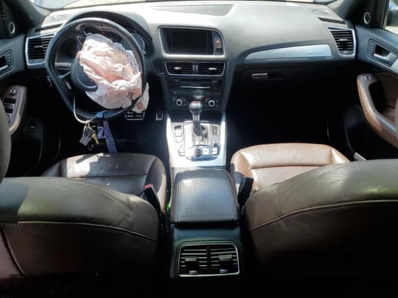 ✅ 2017 Audi SQ5 Prestige • VIN: WA1VCAFP5HA086025 • Lot: 64874895. Listed on Copart with 74,363 mi. Free auction sales archive from the USA and detailed vehicle history report at DreamBid. Image 8.