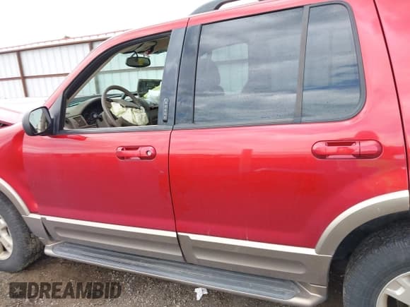 ✅ 2003 Ford Explorer Eddie Bauer • VIN: 1FMDU74K03UC30186 • Lot: 42373893. Wystawiony na IAAI z przebiegiem 103 172 mil. Bezpłatny archiwum sprzedaży aukcyjnych z USA i szczegółowy raport historii pojazdu na DreamBid. Zdjęcie 14.