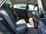 ✅ 2013 Hyundai Sonata SE • VIN: 5NPEC4AC4DH726725 • Lot: 51821295. Listed on Copart with 94,092 mi. Free auction sales archive from the USA and detailed vehicle history report at DreamBid. Image 10.