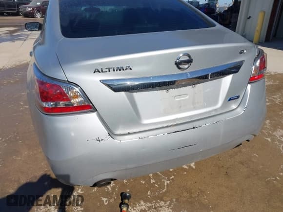 ✅ 2014 Nissan Altima S • VIN: 1N4AL3AP8EC193129 • Lot: 41663622. Listed on IAAI with 194,836 mi. Free auction sales archive from the USA and detailed vehicle history report at DreamBid. Image 6.