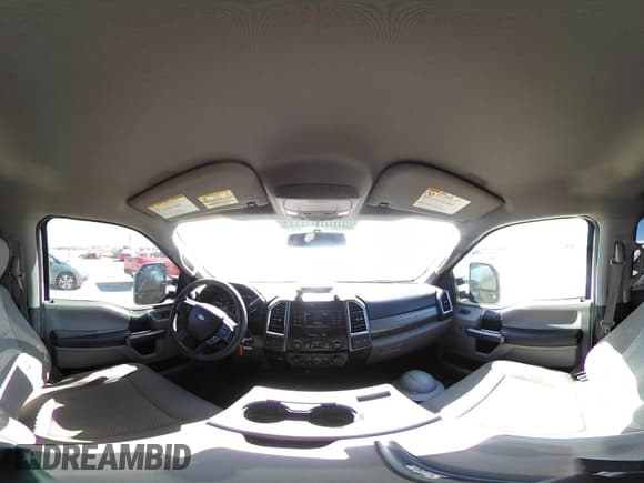 ✅ 2017 Ford F-250 Lariat • VIN: 1FT7W2BT9HED59037 • Lot: 43604579. Wystawiony na IAAI z przebiegiem 212 986 mil. Bezpłatny archiwum sprzedaży aukcyjnych z USA i szczegółowy raport historii pojazdu na DreamBid. Zdjęcie 18.