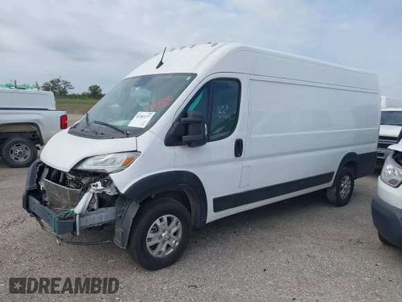 ✅ 2024 Ram ProMaster Cargo SLT • VIN: 3C6MRVJG8RE100908 • Лот: 43383177. Опубликован ранее на IAAI с пробегом 54 471 миль. Бесплатный доступ к архиву аукционных продаж из США и подробный отчёт об истории автомобиля на DreamBid. Изображение 17.