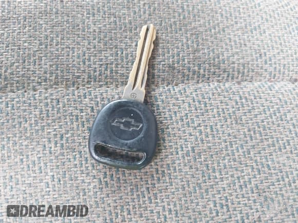 ✅ 2008 Chevrolet Express Cargo • VIN: 1GCGG29CX81196666 • Lot: 41458923. Listed on IAAI with 113,647 mi. Free auction sales archive from the USA and detailed vehicle history report at DreamBid. Image 11.