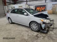 ✅ 2012 Toyota Corolla LE • VIN: 2T1BU4EE3CC831527 • Lot: 93505345. Wystawiony na Copart z przebiegiem 174 618 mil. Bezpłatny archiwum sprzedaży aukcyjnych z USA i szczegółowy raport historii pojazdu na DreamBid. Zdjęcie 4.