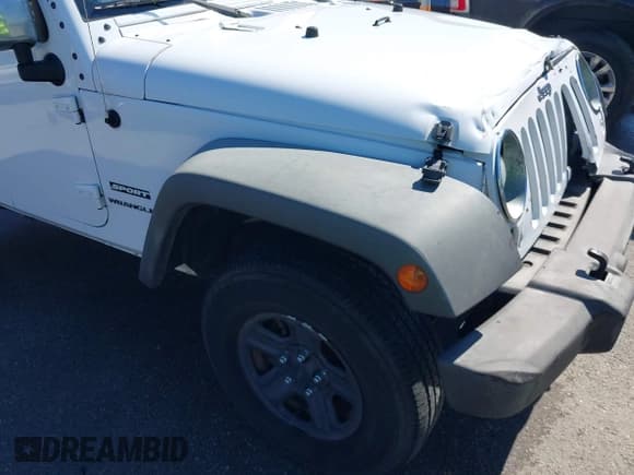 ✅ 2015 Jeep Wrangler Sport • VIN: 1C4AJWAG6FL553677 • Lot: 43601443. Listed on IAAI with 100,114 mi. Free auction sales archive from the USA and detailed vehicle history report at DreamBid. Image 19.