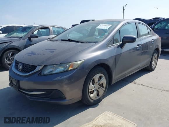 ✅ 2015 Honda Civic LX • VIN: 19XFB2F5XFE704077 • Лот: 43513479. Опубликован ранее на IAAI с пробегом 208 799 миль. Бесплатный доступ к архиву аукционных продаж из США и подробный отчёт об истории автомобиля на DreamBid. Изображение 17.