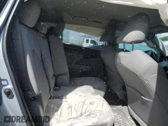 ✅ 2022 Toyota Highlander LE • VIN: 5TDZZRAH5NS131788 • Lot: 50328045. Listed on Copart with Not provided. Free auction sales archive from the USA and detailed vehicle history report at DreamBid. Image 11.