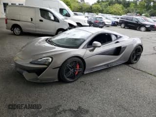 ✅ 2017 McLaren 570S • VIN: SBM13DAA7HW003763 • Lot: 57582895. Wystawiony na Copart z przebiegiem 43 165 mil. Bezpłatny archiwum sprzedaży aukcyjnych z USA i szczegółowy raport historii pojazdu na DreamBid. Zdjęcie 1.