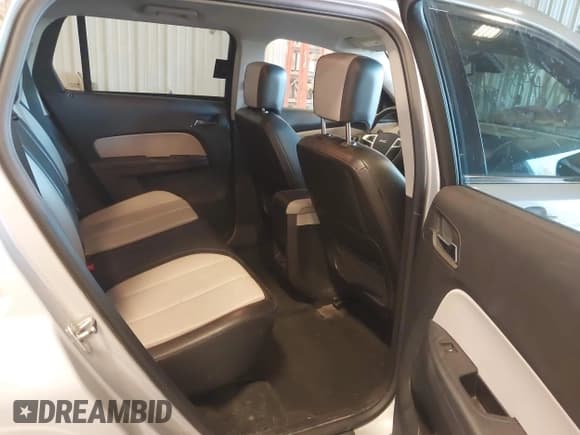 ✅ 2012 GMC Terrain SLT-1 • VIN: 2GKFLVE57C6100082 • Lot: 43539385. Wystawiony na IAAI z przebiegiem 147 869 mil. Bezpłatny archiwum sprzedaży aukcyjnych z USA i szczegółowy raport historii pojazdu na DreamBid. Zdjęcie 8.