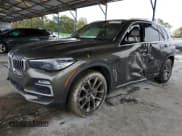 ✅ 2020 BMW X5 xDrive40i • VIN: 5UXCR6C06LLL75264 • Лот: 82707345. Опубликован ранее на Copart с пробегом Не указан. Бесплатный доступ к архиву аукционных продаж из США и подробный отчёт об истории автомобиля на DreamBid. Изображение 1.