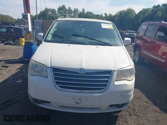 ✅ 2010 Chrysler Town & Country Touring • VIN: 2A4RR5D1XAR337192 • Лот: 43154482. Опубликован ранее на IAAI с пробегом 195 086 миль. Бесплатный доступ к архиву аукционных продаж из США и подробный отчёт об истории автомобиля на DreamBid. Изображение 12.