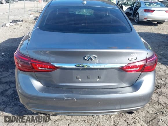 ✅ 2018 Infiniti Q50 Pure • VIN: JN1CV7AP7JM241442 • Lot: 43688806. Listed on IAAI with 107,840 mi. Free auction sales archive from the USA and detailed vehicle history report at DreamBid. Image 16.