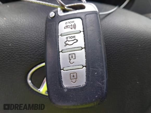 ✅ 2013 Hyundai Sonata Limited • VIN: KMHEC4A40DA069756 • Лот: 43133909. Опубликован ранее на IAAI с пробегом 230 787 миль. Бесплатный доступ к архиву аукционных продаж из США и подробный отчёт об истории автомобиля на DreamBid. Изображение 11.