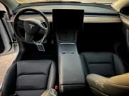 ✅ 2024 Tesla Model Y Long Range • VIN: 7SAYGDEE5RA333514 • Лот: 90091355. Опубликован ранее на Copart с пробегом Не указан. Бесплатный доступ к архиву аукционных продаж из США и подробный отчёт об истории автомобиля на DreamBid. Изображение 8.