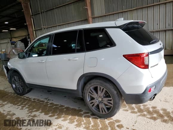 ✅ 2021 Honda Passport EX-L • VIN: 5FNYF7H54MB014209 • Lot: 64942915. Listed on Copart with 89,504 mi. Free auction sales archive from the USA and detailed vehicle history report at DreamBid. Image 2.