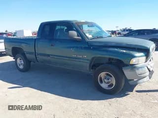✅ 1999 Dodge 1500 • VIN: 3B7HF13Z9XG137736 • Lot: 43598077. Listed on IAAI with 200,659 mi. Free auction sales archive from the USA and detailed vehicle history report at DreamBid. Image 1.