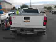 2017 Chevrolet Colorado 2WD WT с VIN 1GCGSBEN3H1207755, выставлен на аукционе IAAI как лот 43405173 с пробегом 213 017 миль миль и . История ставок и продаж доступна на DreamBid. Изображение 16.