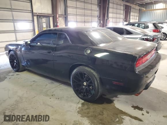 ✅ 2014 Dodge Challenger SXT Plus • VIN: 2C3CDYAG5EH181874 • Lot: 75303464. Wystawiony na Copart z przebiegiem 152 085 mil. Bezpłatny archiwum sprzedaży aukcyjnych z USA i szczegółowy raport historii pojazdu na DreamBid. Zdjęcie 2.