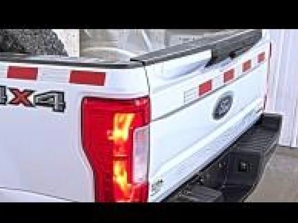 ✅ 2018 Ford F-250 XL • VIN: 1FT7X2B6XJEB43341 • Лот: 42559799. Опубликован ранее на IAAI с пробегом 191 877 миль. Бесплатный доступ к архиву аукционных продаж из США и подробный отчёт об истории автомобиля на DreamBid. Изображение 1.