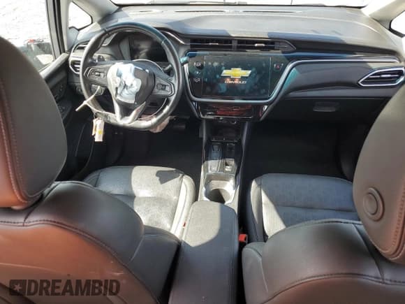 ✅ 2023 Chevrolet Bolt EV 2LT • VIN: 1G1FX6S06P4174902 • Lot: 81781274. Wystawiony na Copart z przebiegiem 23 290 mil. Bezpłatny archiwum sprzedaży aukcyjnych z USA i szczegółowy raport historii pojazdu na DreamBid. Zdjęcie 8.
