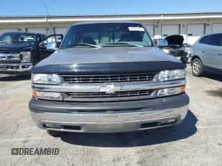 1999 Chevrolet Silverado 1500 z VIN 1GCEC19T3XZ137309, wystawiony jako Copart lot #84949485 z przebiegiem 179 759 mil mil oraz Szkoda całkowita • Salvage title. Historia ofert i sprzedaży dostępna na DreamBid. Obrazek 5.