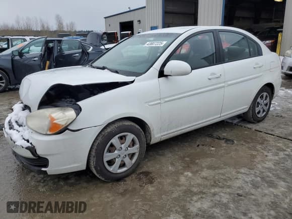 ✅ 2009 Hyundai Accent Auto GLS • VIN: KMHCN46C49U368786 • Лот: 43807225. Опубликован ранее на Copart с пробегом 105 451 миль. Бесплатный доступ к архиву аукционных продаж из США и подробный отчёт об истории автомобиля на DreamBid. Изображение 1.