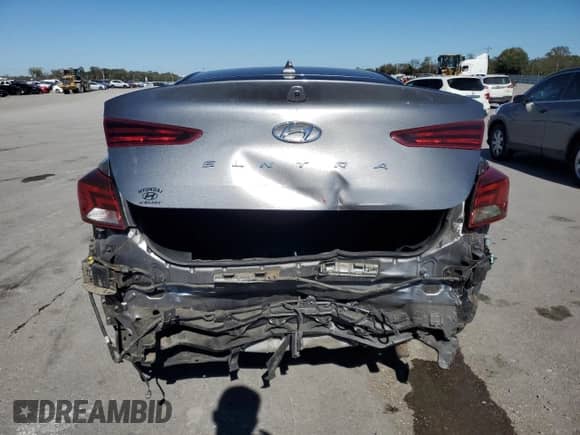 2019 Hyundai Elantra Value Edition с VIN KMHD84LF2KU812876, выставлен на аукционе Copart как лот 87289645 с пробегом 74 349 миль миль и Списание • Salvage title. История ставок и продаж доступна на DreamBid. Изображение 6.