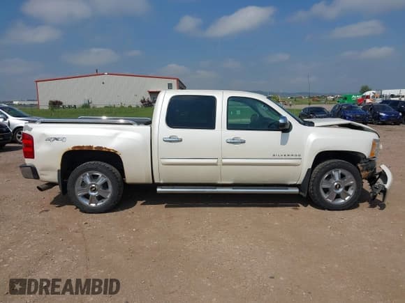 ✅ 2012 Chevrolet Silverado 1500 LTZ • VIN: 3GCPKTE72CG281668 • Lot: 42468867. Wystawiony na IAAI z przebiegiem 139 316 mil. Bezpłatny archiwum sprzedaży aukcyjnych z USA i szczegółowy raport historii pojazdu na DreamBid. Zdjęcie 13.