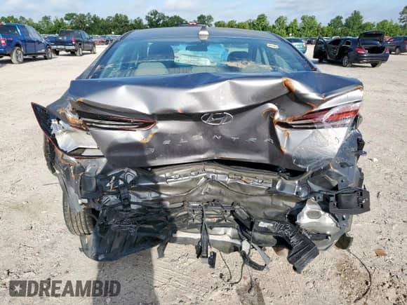 2020 Hyundai Elantra SEL z VIN 5NPD84LF8LH543055, wystawiony jako Copart lot #59873625 z przebiegiem 135 418 mil mil oraz Szkoda całkowita • Salvage title. Historia ofert i sprzedaży dostępna na DreamBid. Obrazek 6.