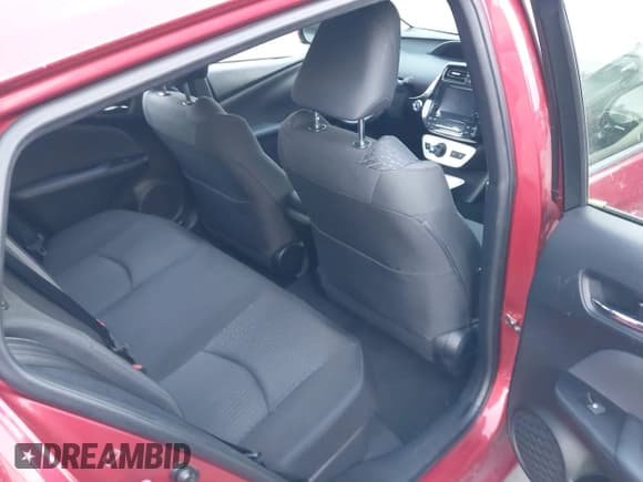 ✅ 2016 Toyota Prius Three Touring • VIN: JTDKARFU7G3506907 • Lot: 43557981. Wystawiony na IAAI z przebiegiem 115 139 mil. Bezpłatny archiwum sprzedaży aukcyjnych z USA i szczegółowy raport historii pojazdu na DreamBid. Zdjęcie 8.