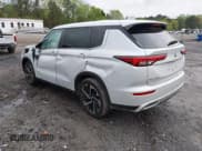 ✅ 2023 Mitsubishi Outlander SE • VIN: JA4J3UA83PZ050091 • Лот: 41976660. Опубликован ранее на IAAI с пробегом 54 931 миль. Бесплатный доступ к архиву аукционных продаж из США и подробный отчёт об истории автомобиля на DreamBid. Изображение 3.