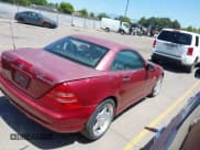 ✅ 1999 Mercedes-Benz SLK 230/320 • VIN: WDBKK47F0XF119354 • Lot: 42489869. Wystawiony na IAAI z przebiegiem 115 201 mil. Bezpłatny archiwum sprzedaży aukcyjnych z USA i szczegółowy raport historii pojazdu na DreamBid. Zdjęcie 4.