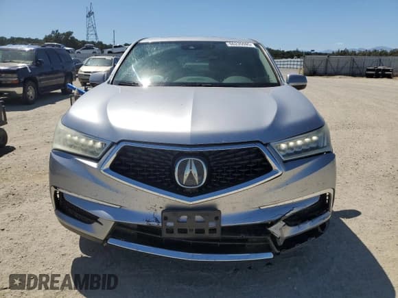 ✅ 2018 Acura MDX • VIN: 5J8YD3H31JL006317 • Лот: 66235595. Опубликован ранее на Copart с пробегом 131 573 миль. Бесплатный доступ к архиву аукционных продаж из США и подробный отчёт об истории автомобиля на DreamBid. Изображение 5.