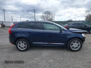 ✅ 2015 Volvo XC60 T5 Platinum • VIN: YV4612RM7F2730992 • Lot: 43670814. Wystawiony na IAAI z przebiegiem 89 723 mil. Bezpłatny archiwum sprzedaży aukcyjnych z USA i szczegółowy raport historii pojazdu na DreamBid. Zdjęcie 13.