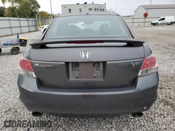 ✅ 2008 Honda Accord EX-L • VIN: 1HGCP36838A020743 • Lot: 89490785. Listed on Copart with 204,500 mi. Free auction sales archive from the USA and detailed vehicle history report at DreamBid. Image 6.