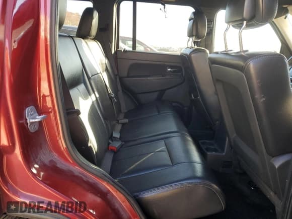 ✅ 2012 Jeep Liberty Sport • VIN: 1C4PJMAK1CW212779 • Лот: 90847015. Опубликован ранее на Copart с пробегом 179 393 миль. Бесплатный доступ к архиву аукционных продаж из США и подробный отчёт об истории автомобиля на DreamBid. Изображение 11.