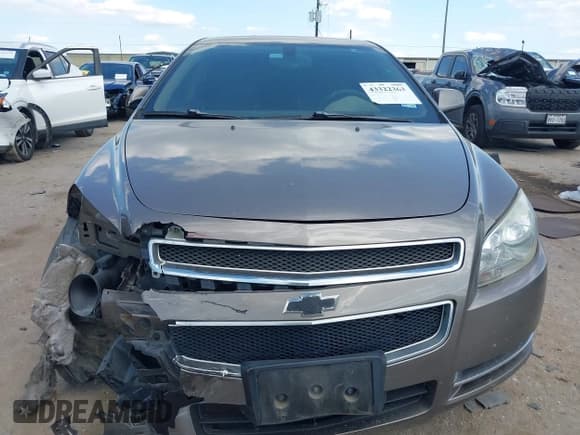 ✅ 2011 Chevrolet Malibu 1LT • VIN: 1G1ZC5E11BF389088 • Lot: 43322363. Listed on IAAI with 173,984 mi. Free auction sales archive from the USA and detailed vehicle history report at DreamBid. Image 13.