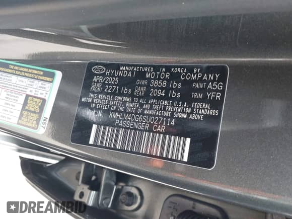 2025 Hyundai Elantra SEL Sport with VIN KMHLM4DG6SU027114, listed as a IAAI auction lot 43040575 with 669 mi miles and . Bid and sale history available at DreamBid. Image 9.