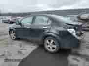 2012 Chevrolet Sonic LTZ z VIN 1G1JE5SH9C4147669, wystawiony jako Copart lot #42945435 z przebiegiem 91 321 mil mil oraz Szkoda całkowita • Salvage title. Historia ofert i sprzedaży dostępna na DreamBid. Obrazek 2.