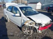 ✅ 2009 Chevrolet Aveo 2LT • VIN: KL1TG56E69B316889 • Lot: 41851903. Wystawiony na IAAI z przebiegiem 142 812 mil. Bezpłatny archiwum sprzedaży aukcyjnych z USA i szczegółowy raport historii pojazdu na DreamBid. Zdjęcie 6.