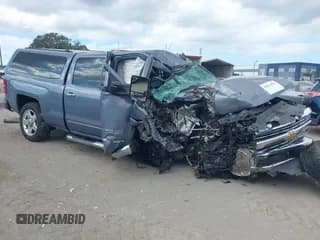 ✅ 2015 Chevrolet Silverado 2500HD LTZ • VIN: 1GC1KWE86FF588122 • Лот: 43634421. Опубликован ранее на IAAI с пробегом Не указан. Бесплатный доступ к архиву аукционных продаж из США и подробный отчёт об истории автомобиля на DreamBid. Изображение 1.